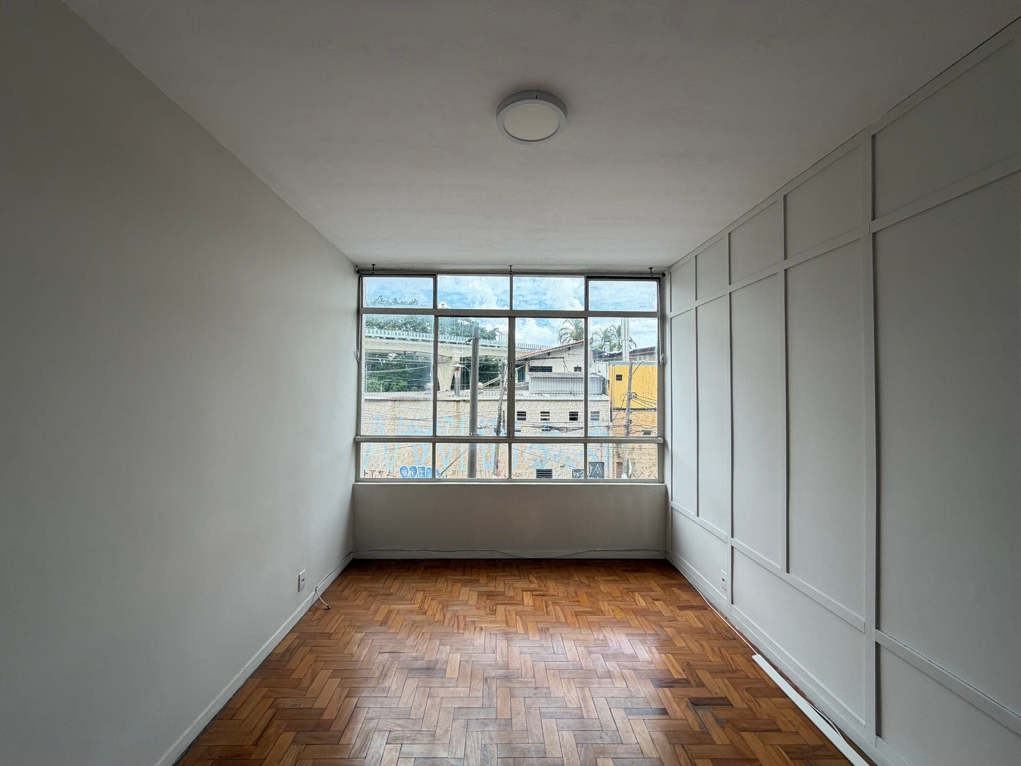 2 Dorm 106 – Electra
