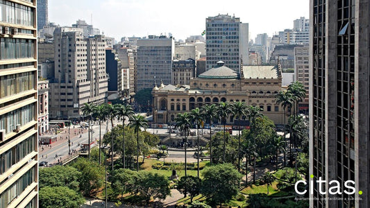 Quais são as principais praças do Centro de São Paulo?